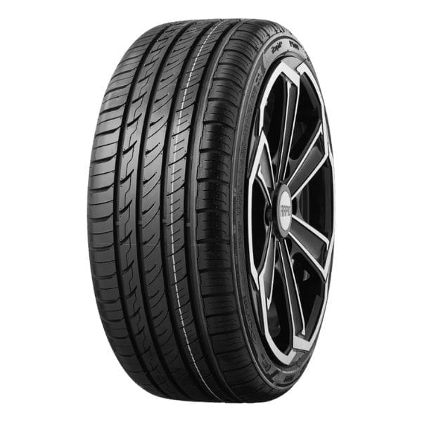 235/35R19 Rapid or similiar